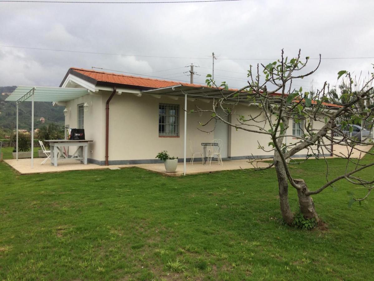 Vila Rufus House Mommio Exteriér fotografie